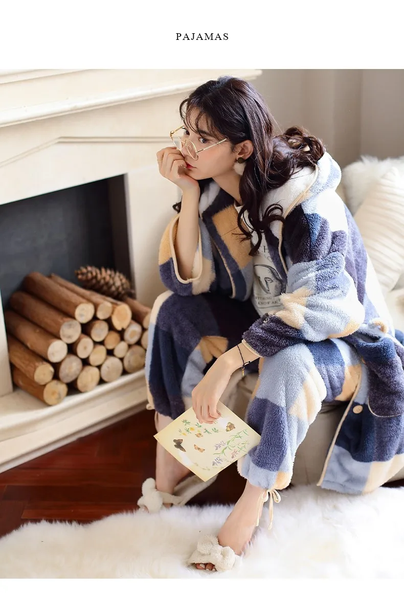 Coral velvet Pajama women's autumn and winter plush and thickened loose winter and spring and autumn household clothing set