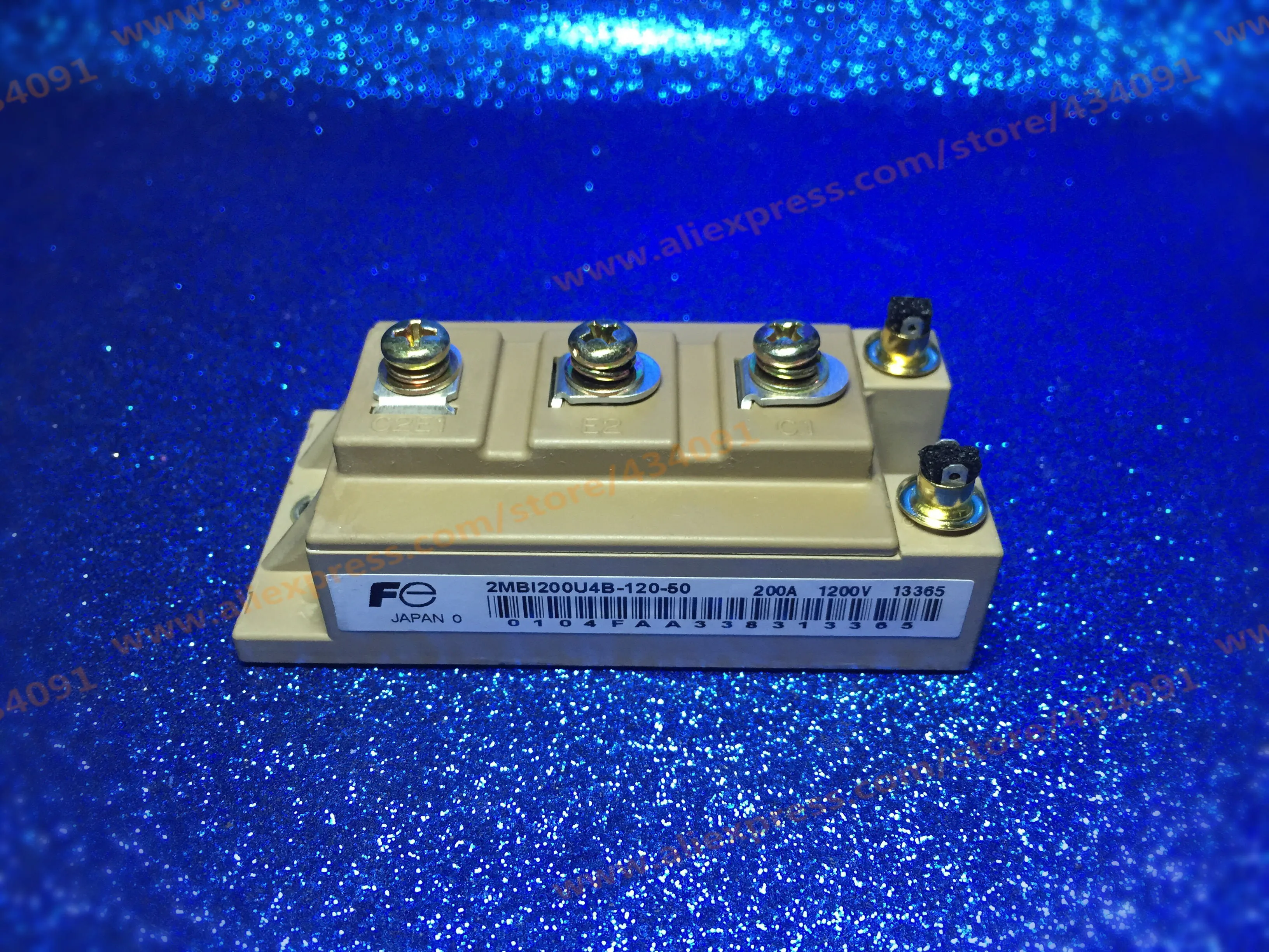 2MBI200U4B120-50 2MBI200U4B120-50 модуль