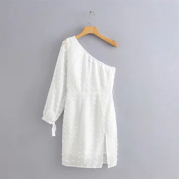 

Early spring 2020 new sexy one-sided off shoulder style lace irregular dress fashion one shoulder long sleeve lace lace dress