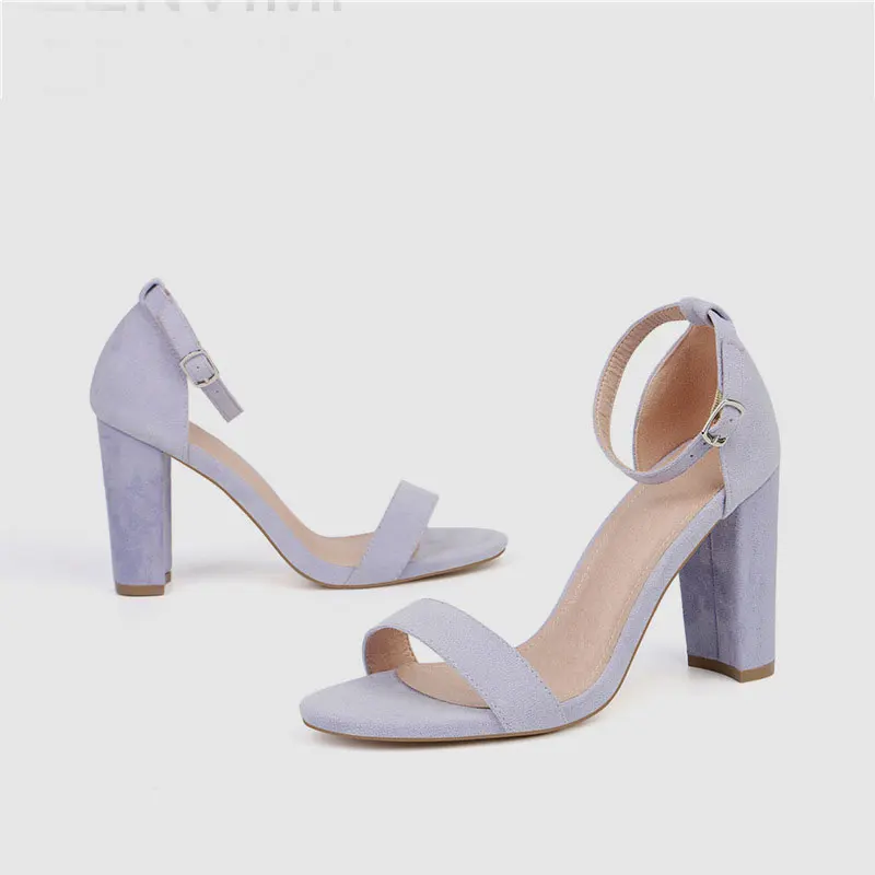 10773319483_629873474