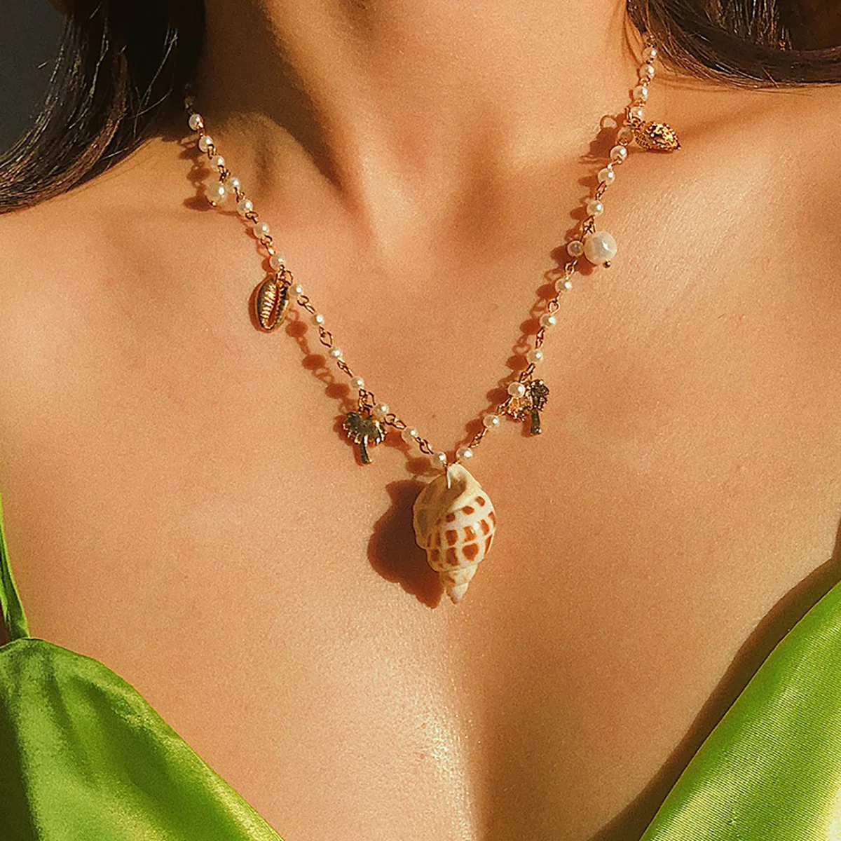 

2019 Boho Conch Shell Necklace Sea Beach Pendant For Women Collier Femme Shell Cowrie Summer Imitation pearl tree Beaded Jewelry