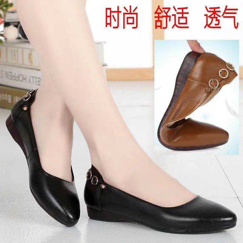 

Autumn Women's Work Shoes Business WOMEN'S Shoes Women Flat Low Heel Middle-aged Anti-slip Mom Shallow Mouth Single Leather Shoe