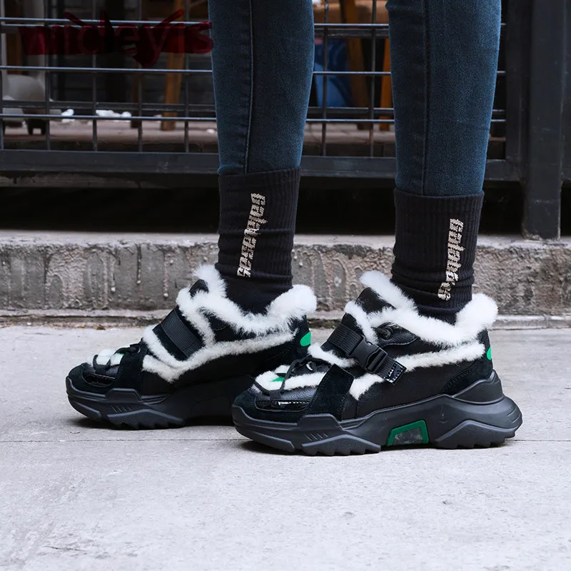 

Genuine Leather Fashion sneakers women warm shoes women 2020 Winter fashion wool warm walking shoes Round head Flat shoes