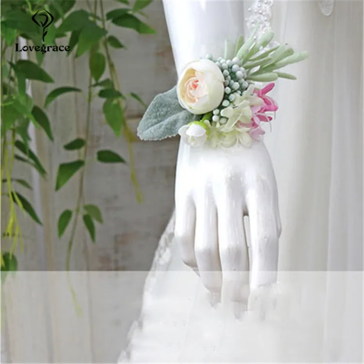 wedding wrist corsage  (3)