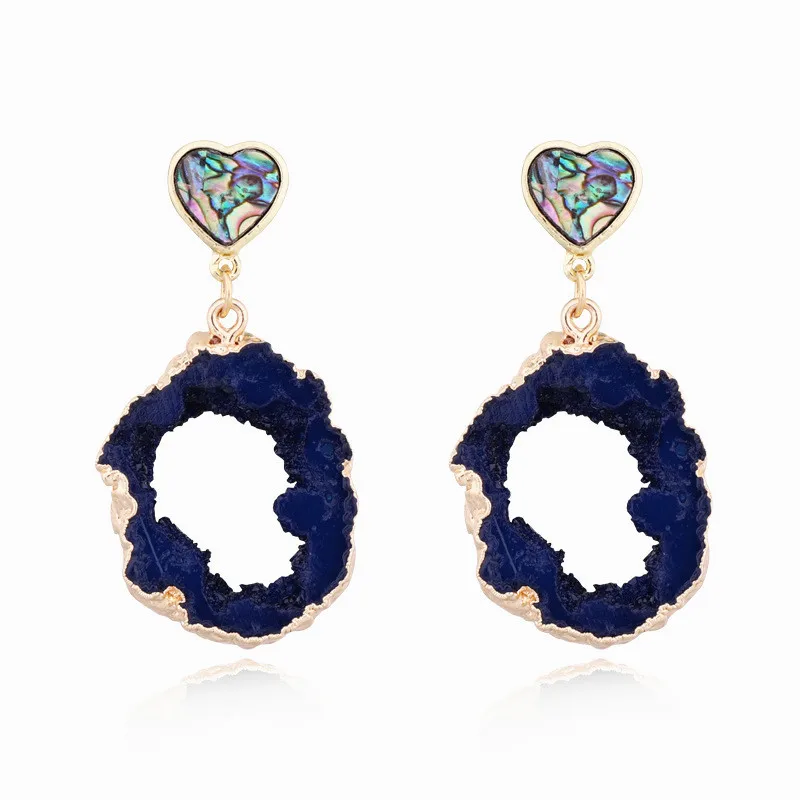 11167111070_1592779509