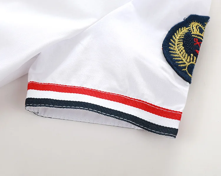 2738782759_1418467395