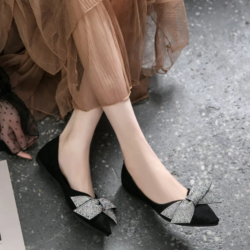

2019 autumn new women's shoes flat-bottomed pointed suede slip on soft bottom shallow mouth female flats large size 43