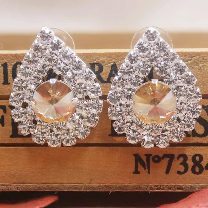 

wedding delicate style colorful shape rhinestone stud Earrings Earrings Women Excellent masquarde /delicate jewelry earrings