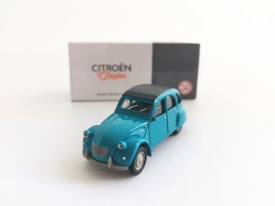 Модель автомобиля Nor ev модель из металлического сплава голубая 1:64 | Игрушки и