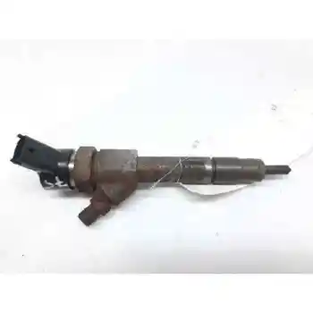 

8200100272 injector RENAULT MEGANE II Saloon 5P