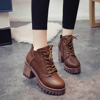

2019 autumn new Martin boots women's fashion simple solid color retro style thick heel comfortable casual boots