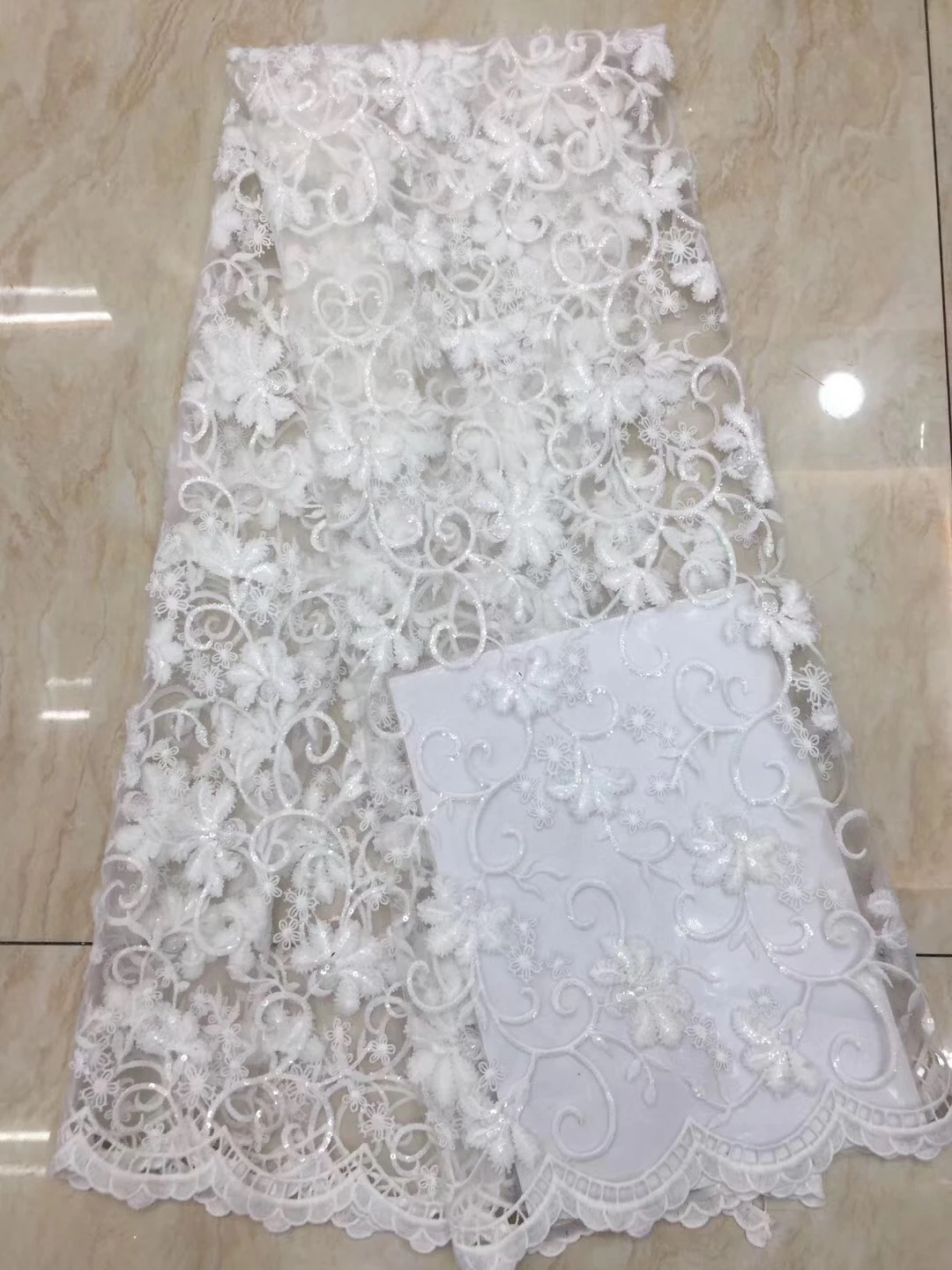 

The Latest Nigerian French Tulle Lace Fabric 2022 High-quality Lace African Sequin Lace Fabric D3857