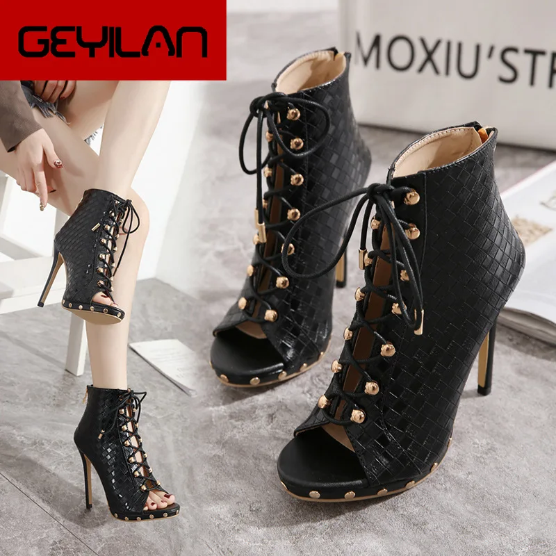 

2020 Women's Shoes Wind Rivet Bind Hairtail Mouth Fine With Short Boots Hollow Out Woman Cool Boots