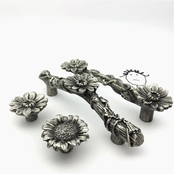 

LCH Nordic Style Sunflower Knob Creative Matte Silver Knob Vintage Lead-Zinc Alloy Wildflower shaped Cabinet Handle Drawer Pull