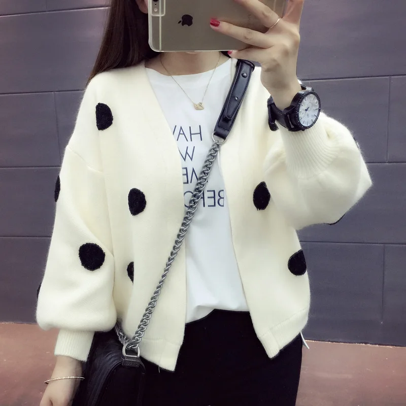 Свободный короткий свитер с длинным рукавом - Цвет: Бежевый