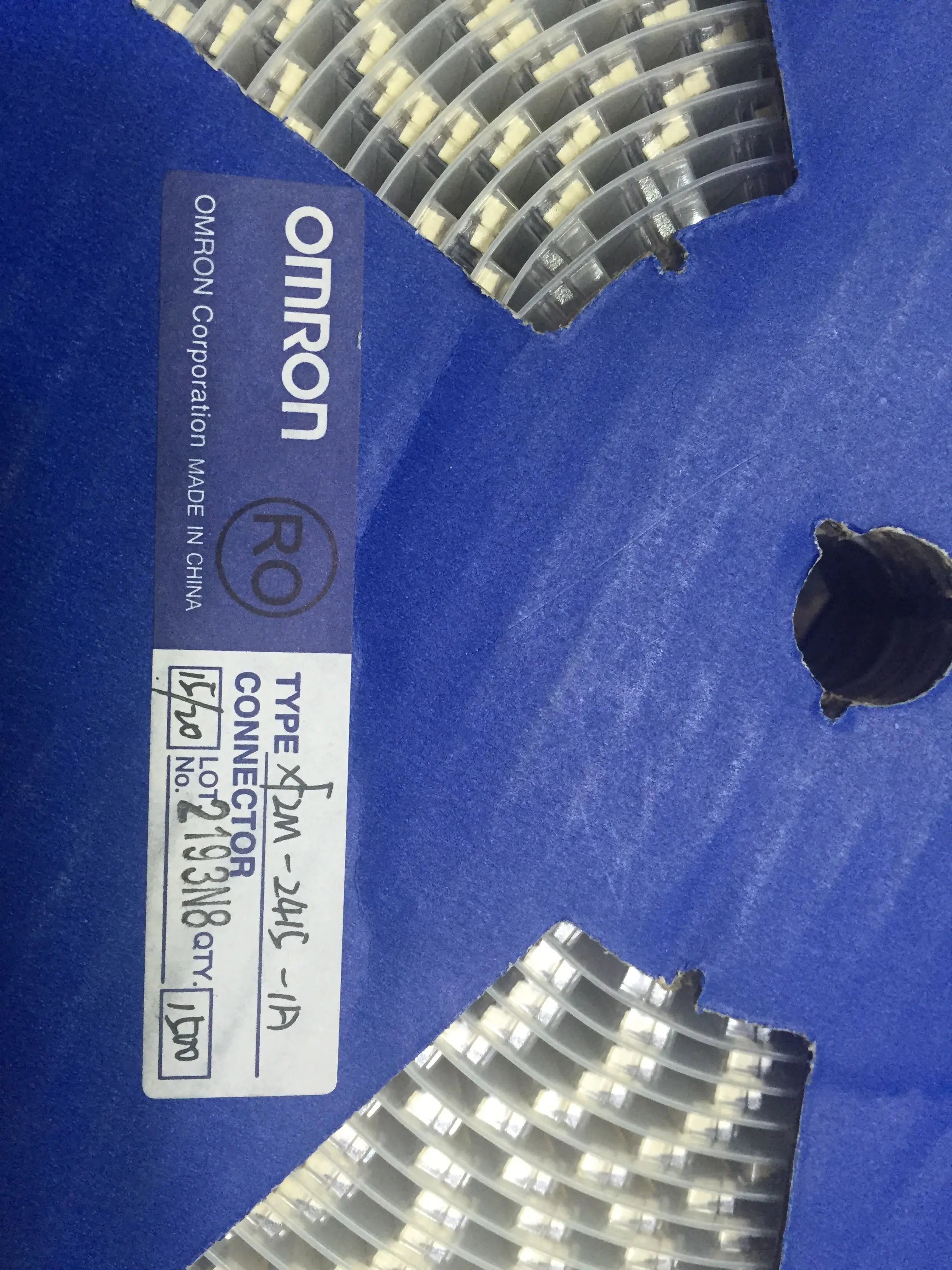 100% новые и оригинальные oronfpc0.5-24pxf2m-2415-1a | Электроника