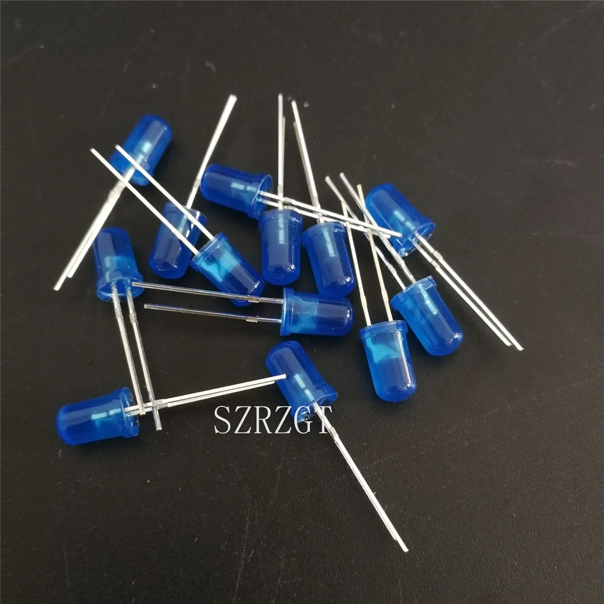 Amazon Led 3mm 300 LED Luminosi 3 Mm E 5 Mm - Colori Bianco, Giallo, Rosso, Verde, Blu Per Progetti Fai-da-te Led Fai Da Te - Foto 3