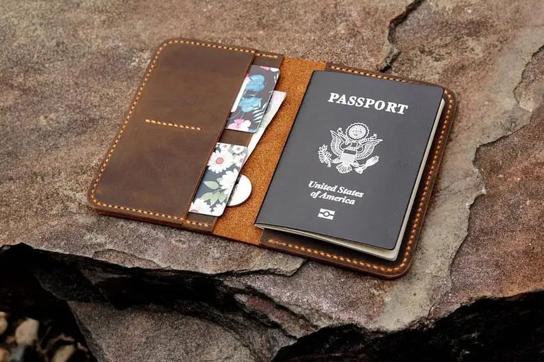 

Handmade Leather Passport Card Case / Passport Wallet / Vintage Retro Distressed Leather Passport Holder Cover -PP005S