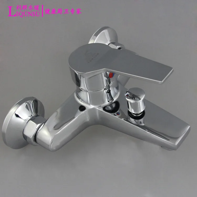 

Manufacturers Direct Selling Copper Shower Faucet Bathtub Faucet Triple Three Block Water Extractor Shower IELTS Triple