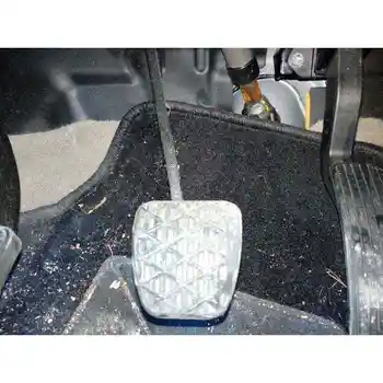 

BRAKE PEDAL SSANGYONG KORANDO