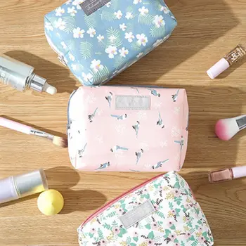 

Fashion Portable Mini Purse Travel Wash Bag Toiletry Sweet Floral Cosmetic Bag Organizer Beauty Pouch Kit Makeup Pouch Make Up