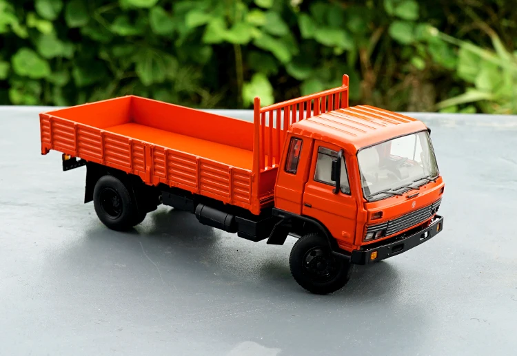 Горячая классика 1:43 Dongfeng EQ153 военная модель сплава грузовика, моделирование литой коллекции подарков и украшений