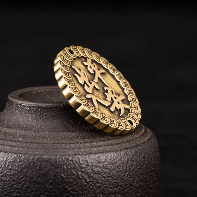 brass round brand keychain (3)