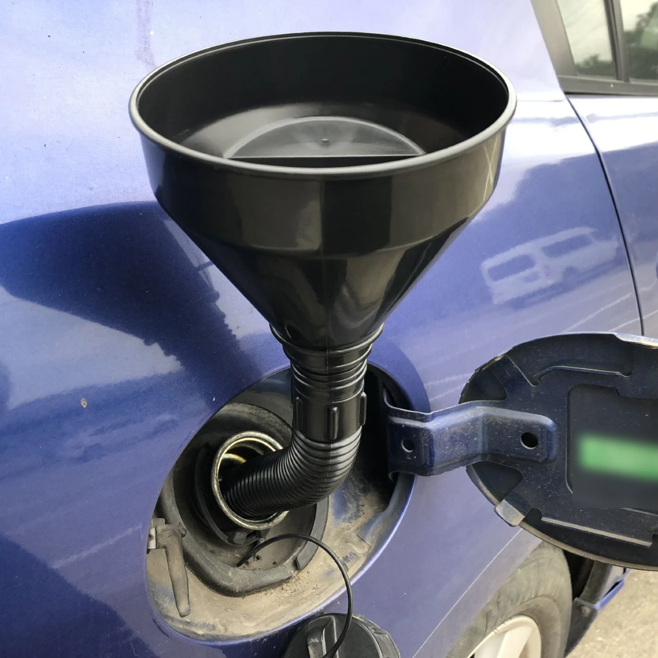 Other Auto Tools & Supplies BLUE PLASTIC PETROL DIESEL FUNNEL FOR OIL