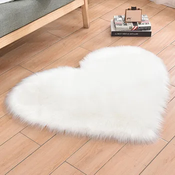 

Heart-shaped Faux Wool Carpet Bedroom Bedside Mats Coffee Table Carpet Carpets For Modern Living Room Bedroom Rug