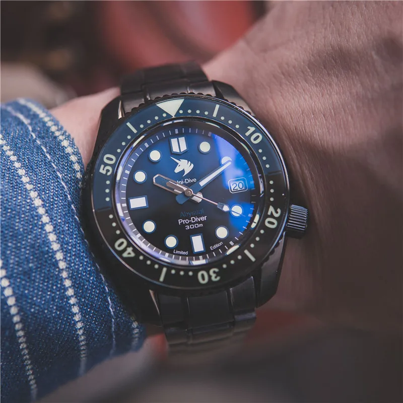 

Proxima Diver Watch Retro Bussiness Luxury Sapphire NH35 Men Automatic Mechanical Watches 300m Waterproof C3/BGW9 Luminous Clock
