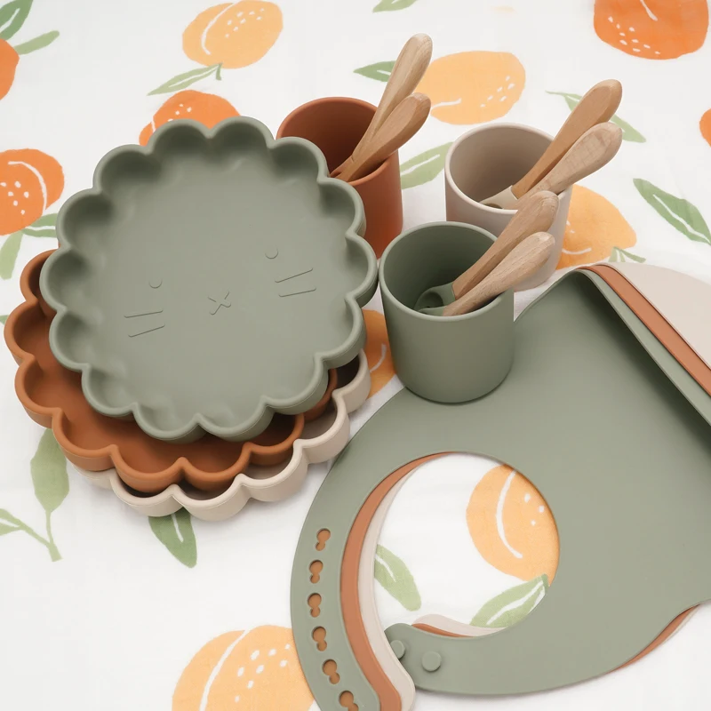 Baby Tableware Flower Silicone Bowl Feeding Set