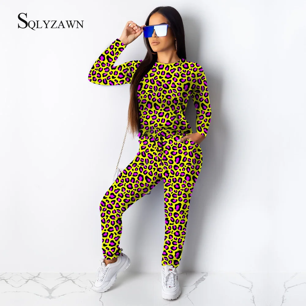 

2019 Leopard Print Two Piece Set Suit Women Sexy Round Neck Long Sleeve Top High Waist Leopard Sweatpants Matching Set Tracksuit