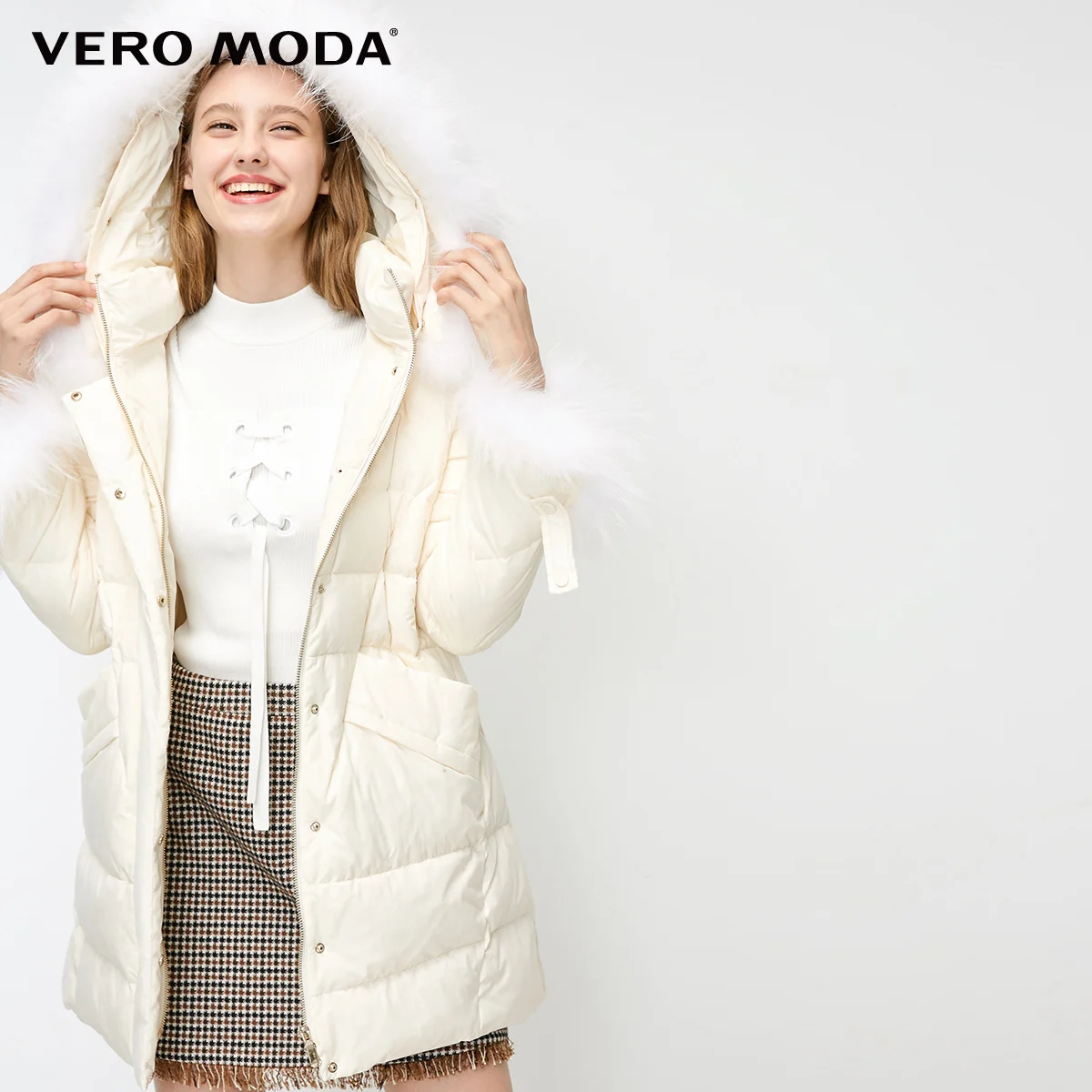 Vero Moda женский Съемный Енот с капюшоном длинный пуховик | 318412541 - Цвет: Eggnog