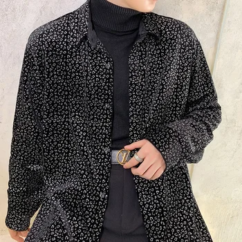 

Men Vintage Fashion Long Sleeve Velvet Thick Shirt Cardigan Male Loose Casual Streetwear Hip Hop Dress Shirt Autumn Winter