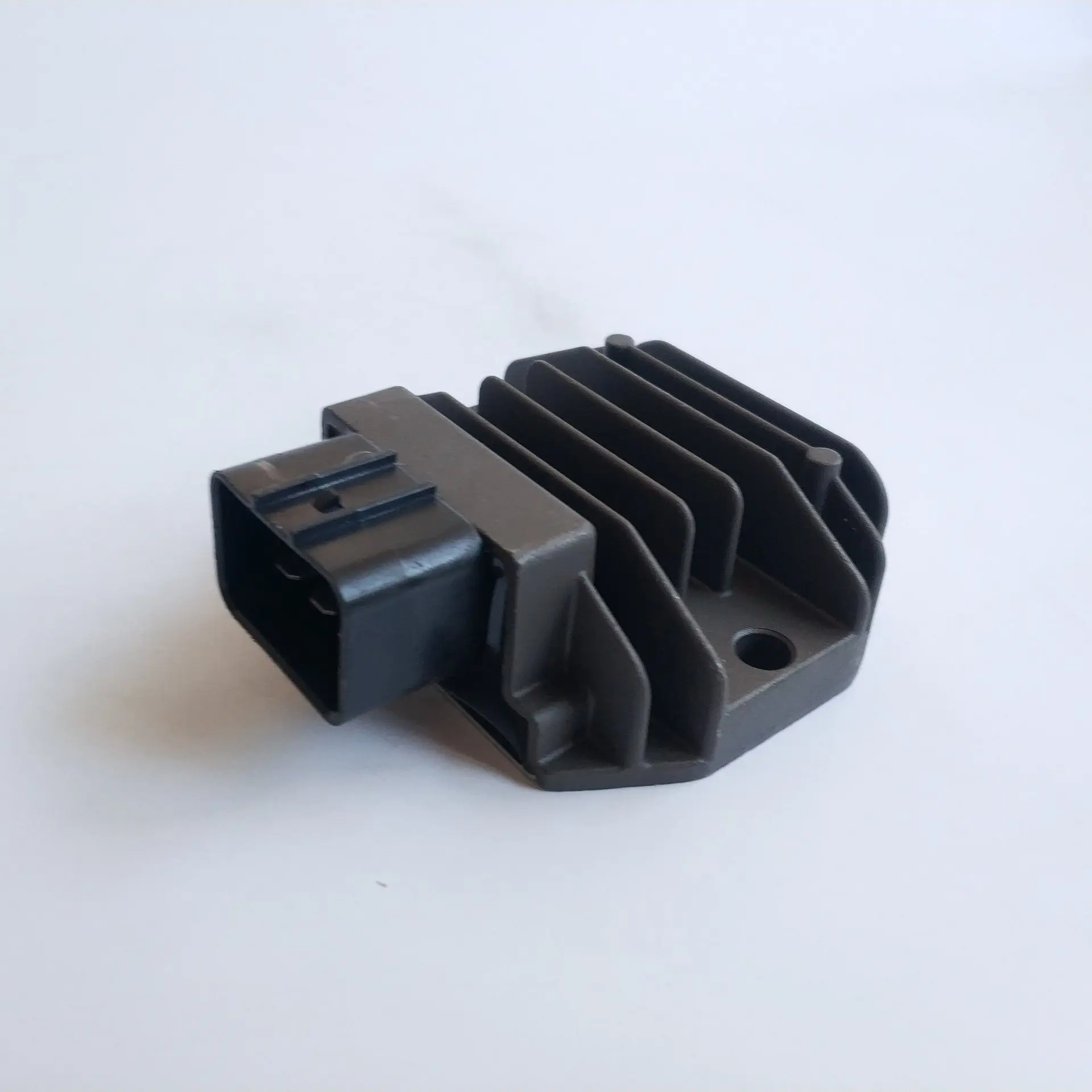 2048,1 2CR-81960-00-00 FH022BA Yamaha YZF R1