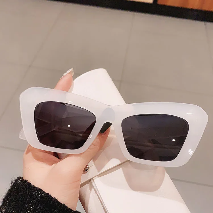 purple sunglasses Orange Women's Sunglasses New Fashion Cat Eye Brand Designer Sunglasses Female High Quality Big Vintage Sun Glasses Lady oculos purple sunglasses