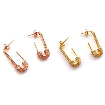 

Unique Bling Crystal Pin Earring European Personality Paperclip Star Wild Earring