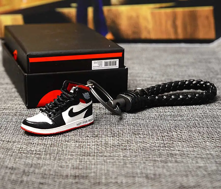 a shoe w rope Дропшиппинг aj1 Chicago «не для перепродажи Красный» брелок в виде кроссовка Air Jordan 1 3D мини-кроссовки, запатентованный спортивный обувной брелок с кроссовком - Цвет: a shoe w rope