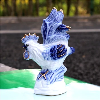 

Ceramic Warm Catching Chicken Figurine Porcelain Crowing Rooster Miniature Micro Landscape Decor Craft Embellishment Accessories