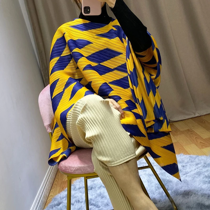 Deep V sling bifurcated dress noble temperament