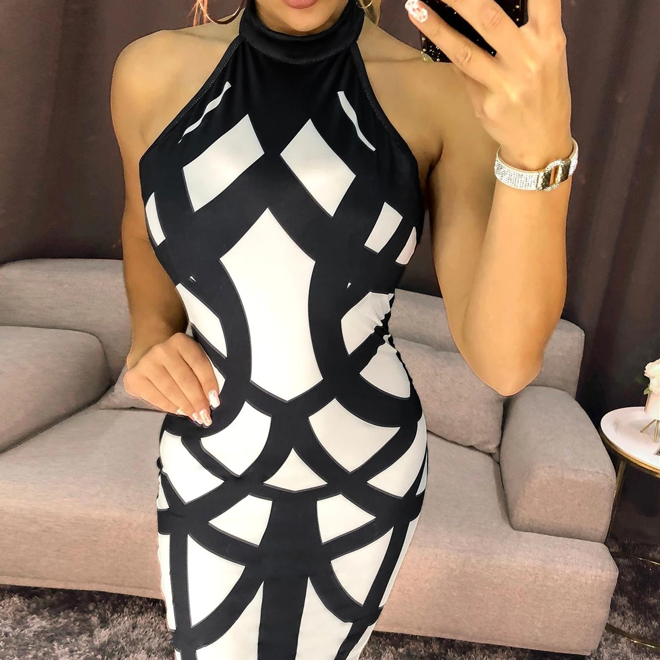 

2021 Women Fashion Summer Spring Halter Bandage Backless Bodycon Dress Sleeveless Mini Sexy Party Dress