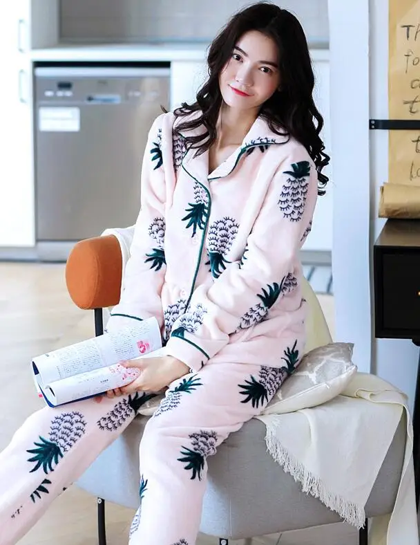 StyleC H5834 одежда для сна утолщенная Пижама для девочек, костюм для женщин, милая Студенческая одежда для дома, фланелевая зимняя бархатная ночная рубашка с длинными рукавами кораллового цвета - Цвет: StyleC