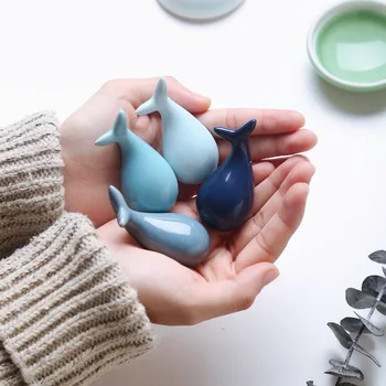 

100pcs Lucky Whale Ceramic Chopsticks Holder Chopsticks Rest Chinese Style Home Hotel Ceramics Cute Kitchen Tableware WB1899