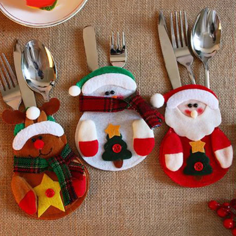 4pcs/set Christmas Santa Kitchen Table Dinner Cutlery Silverware Pocket Holder