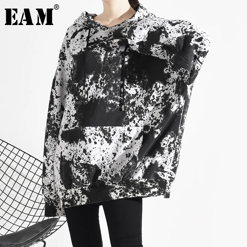 

[EAM] Loose Fit Print Drawstring Oversized Sweatshirt New Hooded Long Sleeve Women Big Size Fashion Tide Spring 2020 1N89100
