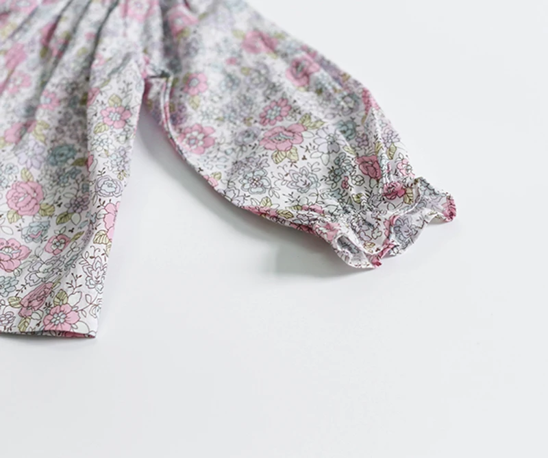 11589838297_1256229307