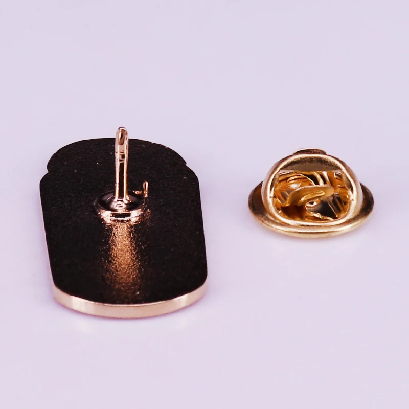 Foodie beer art brooch A perfect gift for the cerveza aficionado in your life.