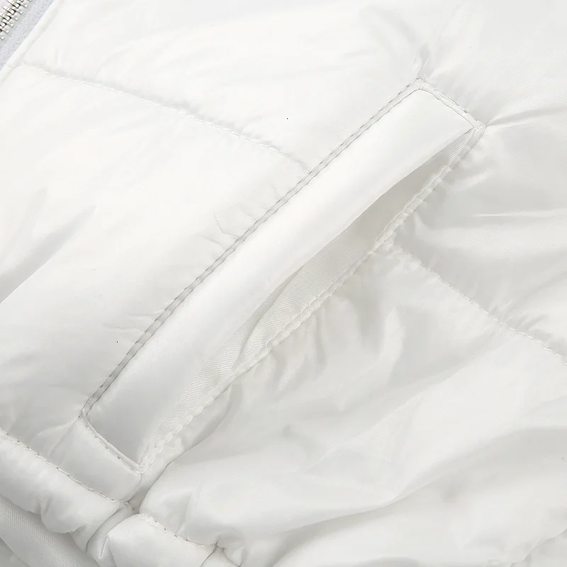 Женская хлопковая укороченная куртка выше размера d, Модный Зимний Белый пуловер, женская повседневная черная теплая Свободная верхняя одежда на молнии размера плюс