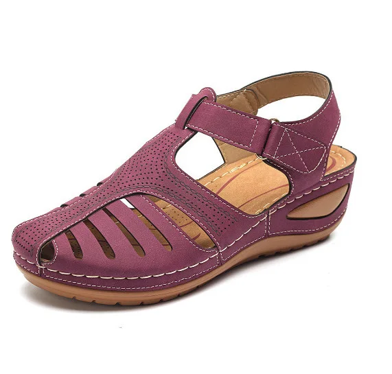 Fujin/летние женские босоножки в стиле ретро; обувь с отверстиями для автомобиля; нескользящая обувь с круглым носком; модные удобные босоножки на танкетке - Цвет: Фиолетовый