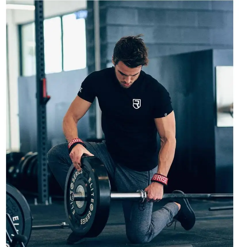 

New tight men's t-shirts, compression t-shirts, compression t-shirts, short sleeved round neck t-shirts